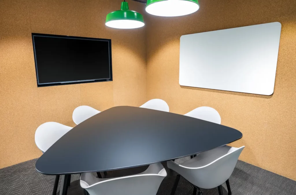 6 person consult room at Waterman Caribbean Scoresby