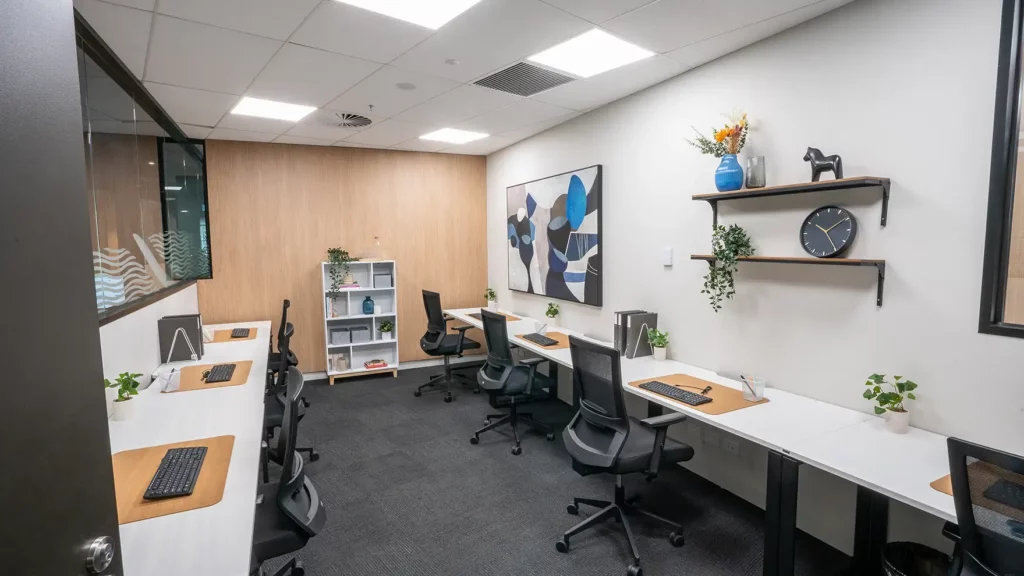 Waterman Richmond Suite 18 6 Person Office