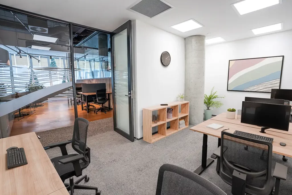 Waterman Eastland Suite 16