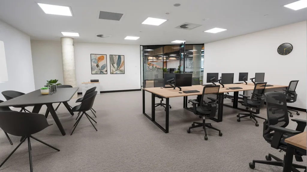 Suite 12 Eastland