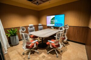 墨尔本中央商务区 5 人会议室租赁 - Waterman Collins Street 联合办公中心 Centreway 会议室