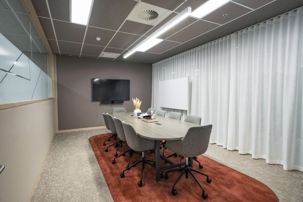 Williams landing Overton Boardroom