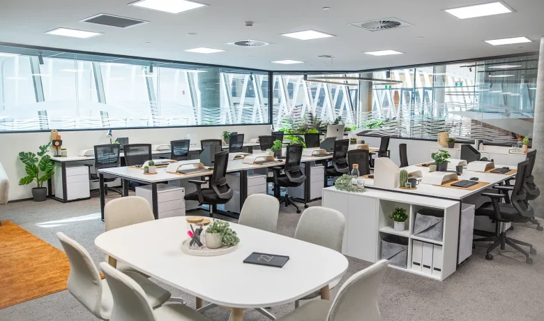 Suite 02 Eastland 1