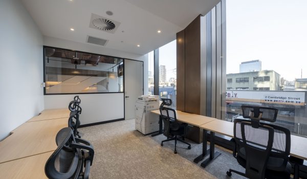 Suite 8