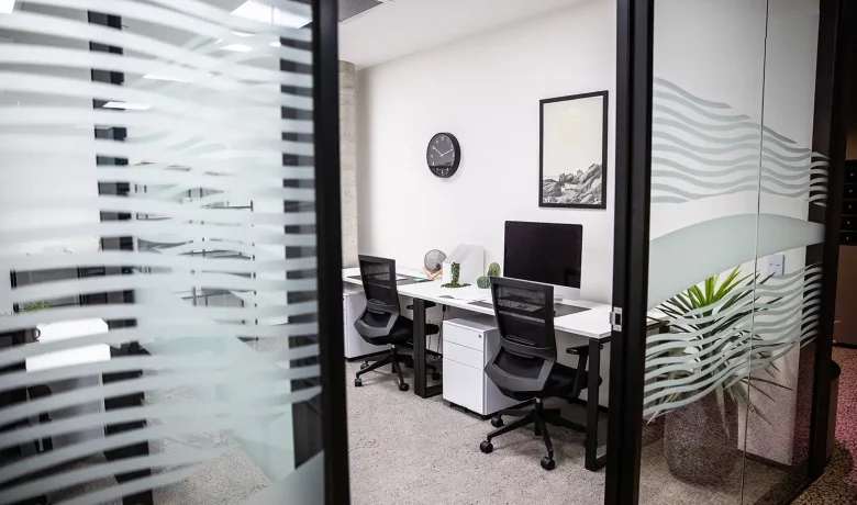 Waterman Eastland Suite 32 5 Person Office